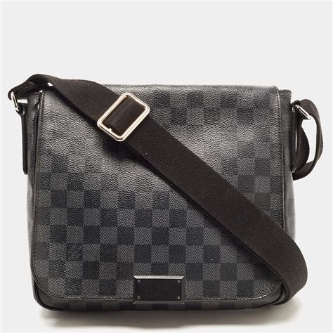 louis vuitton damier district pm|louis vuitton district pm messenger.